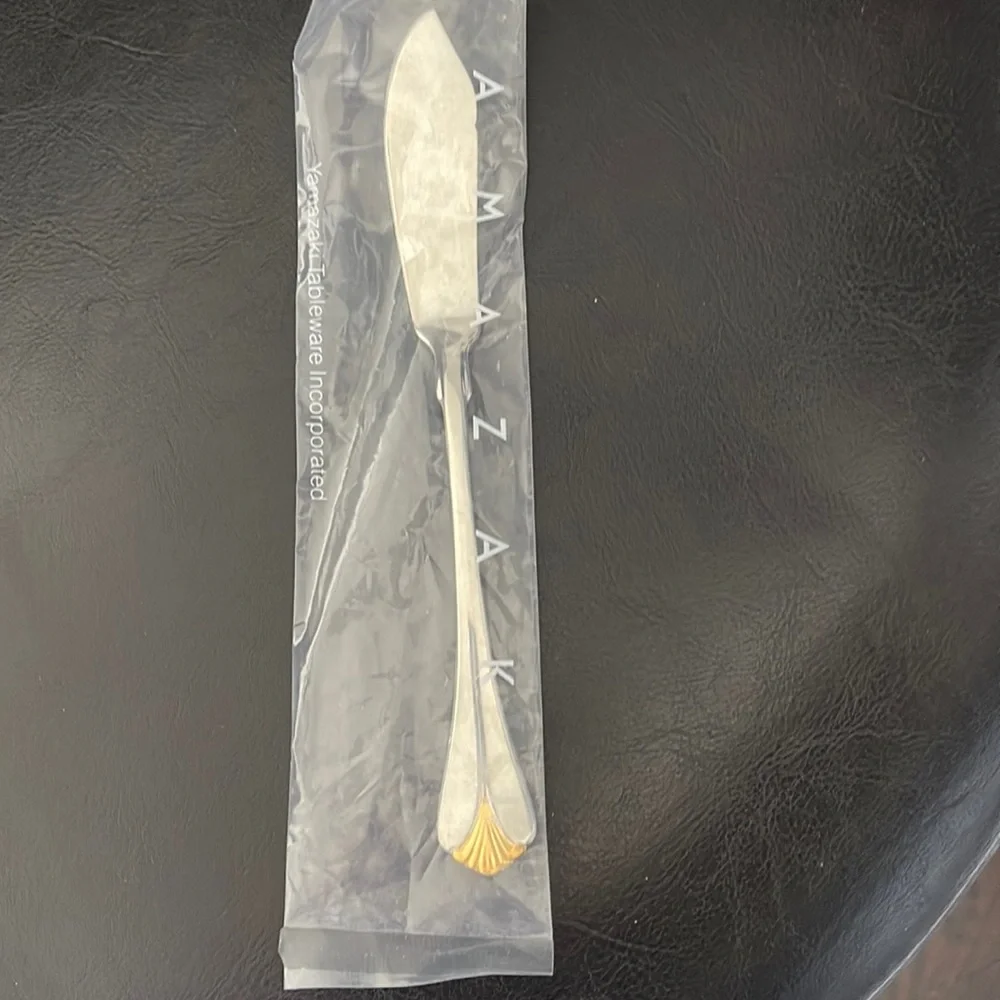 Yamazaki Cara Gold Accent Master Butter Knife